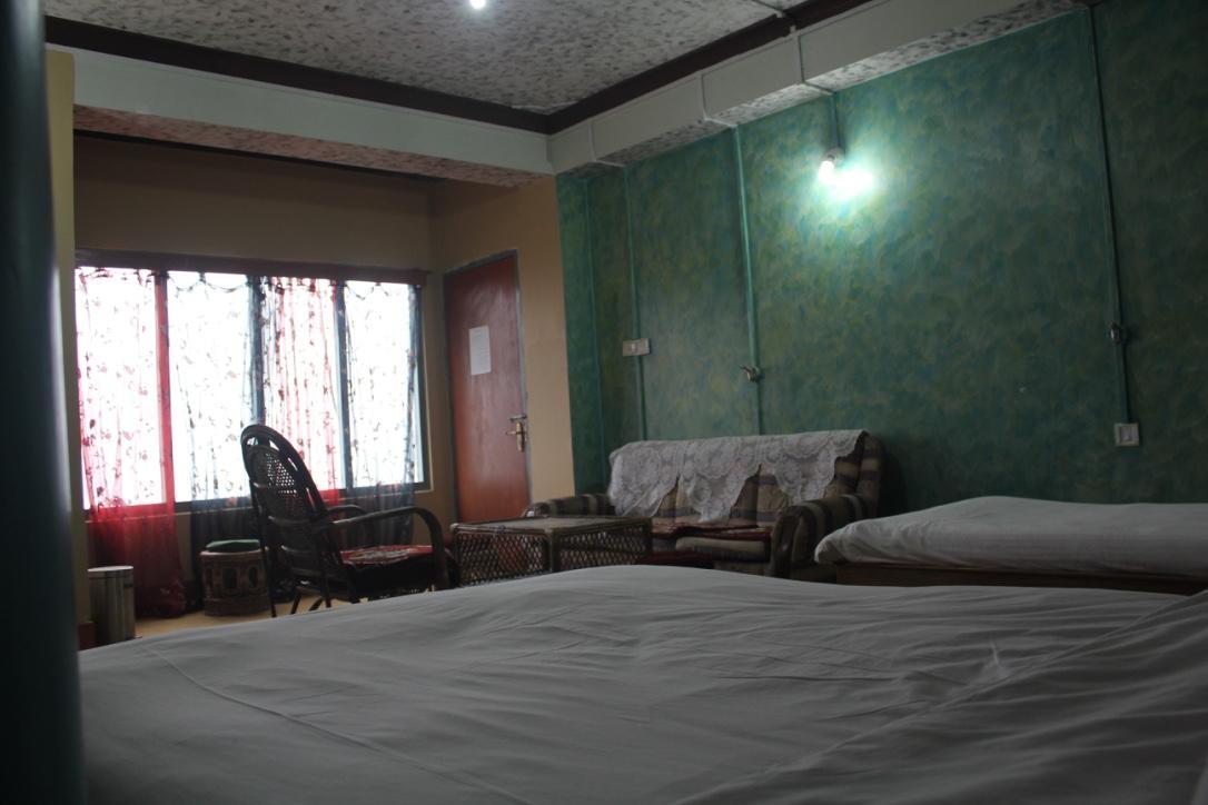 The Ace Pine Valley Hotel Pelling Exterior photo