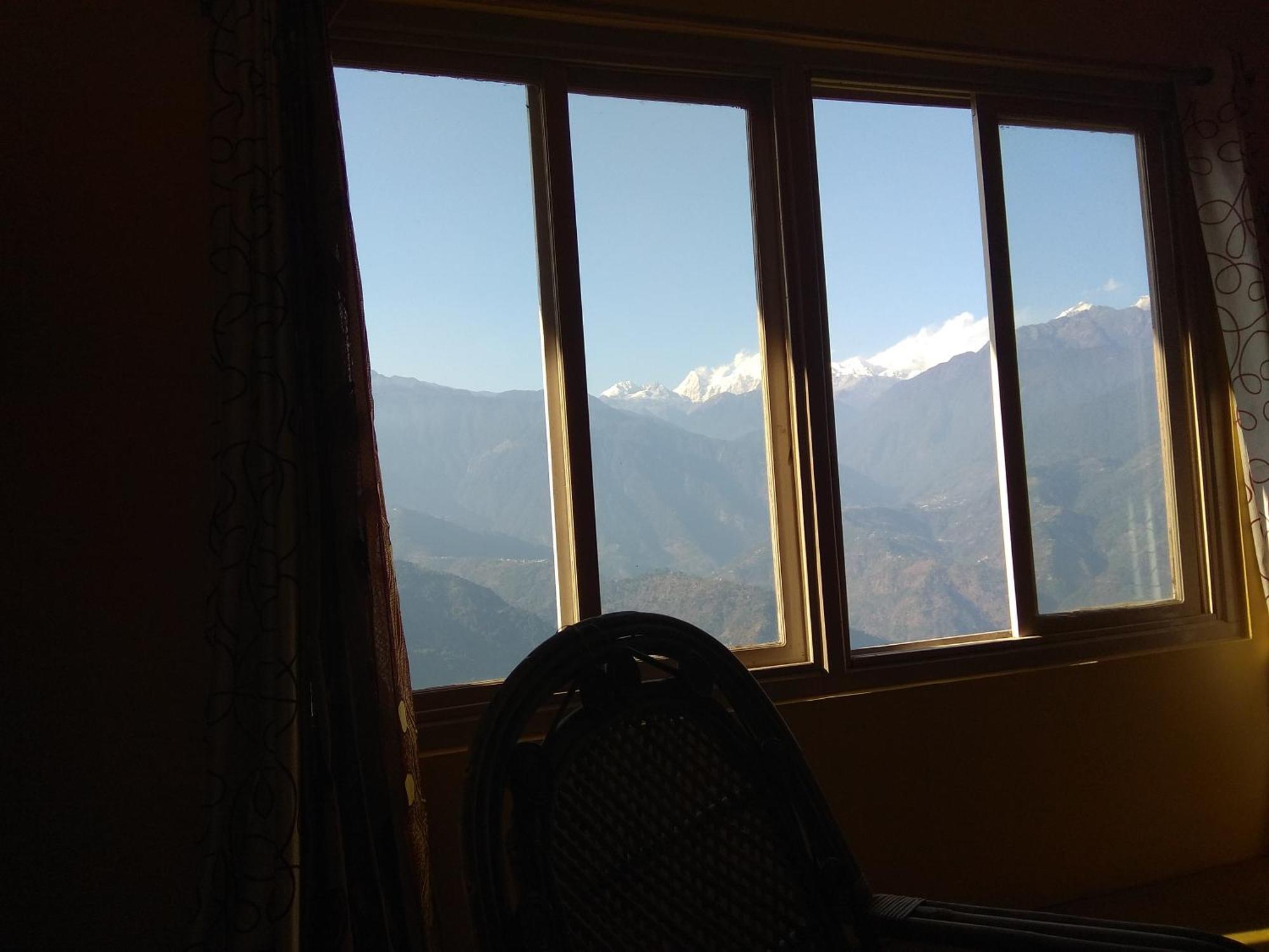 The Ace Pine Valley Hotel Pelling Exterior photo