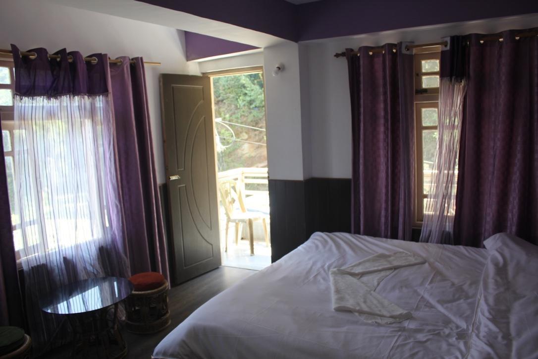 The Ace Pine Valley Hotel Pelling Exterior photo
